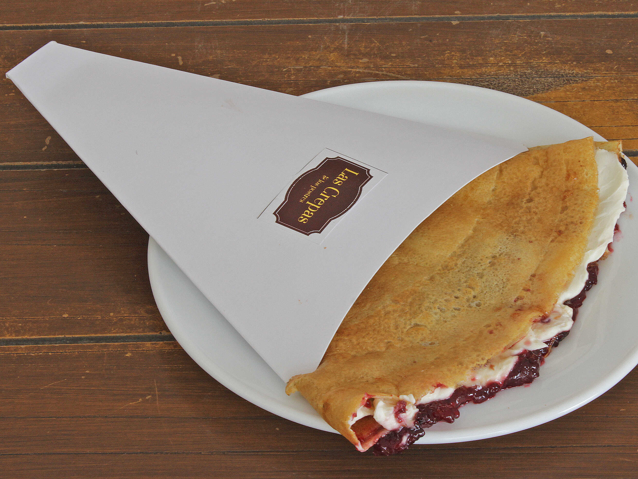 Crepa Philadelphia y Mermelada de Zarzamora