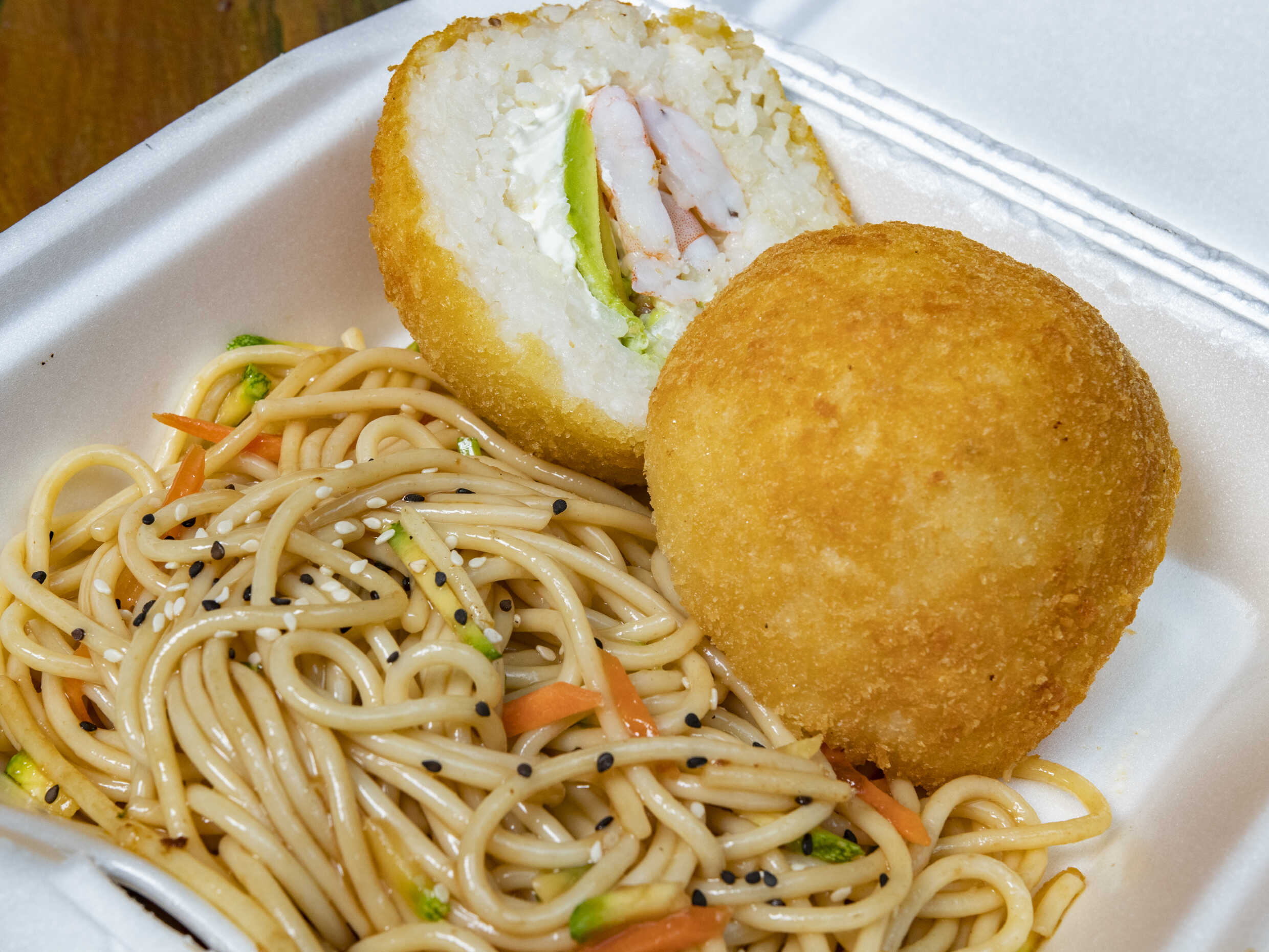 Sushi Bola Camarón