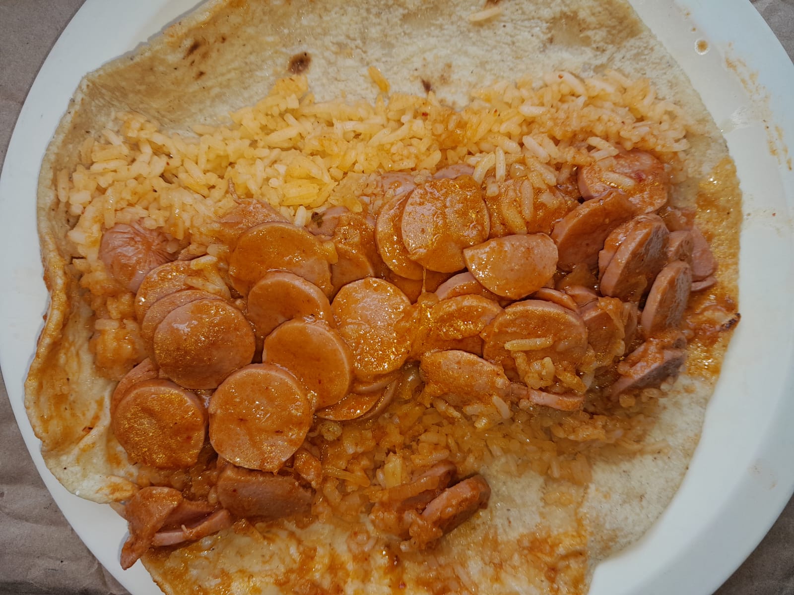 Taco de Salchichas en Crema de Chipotle