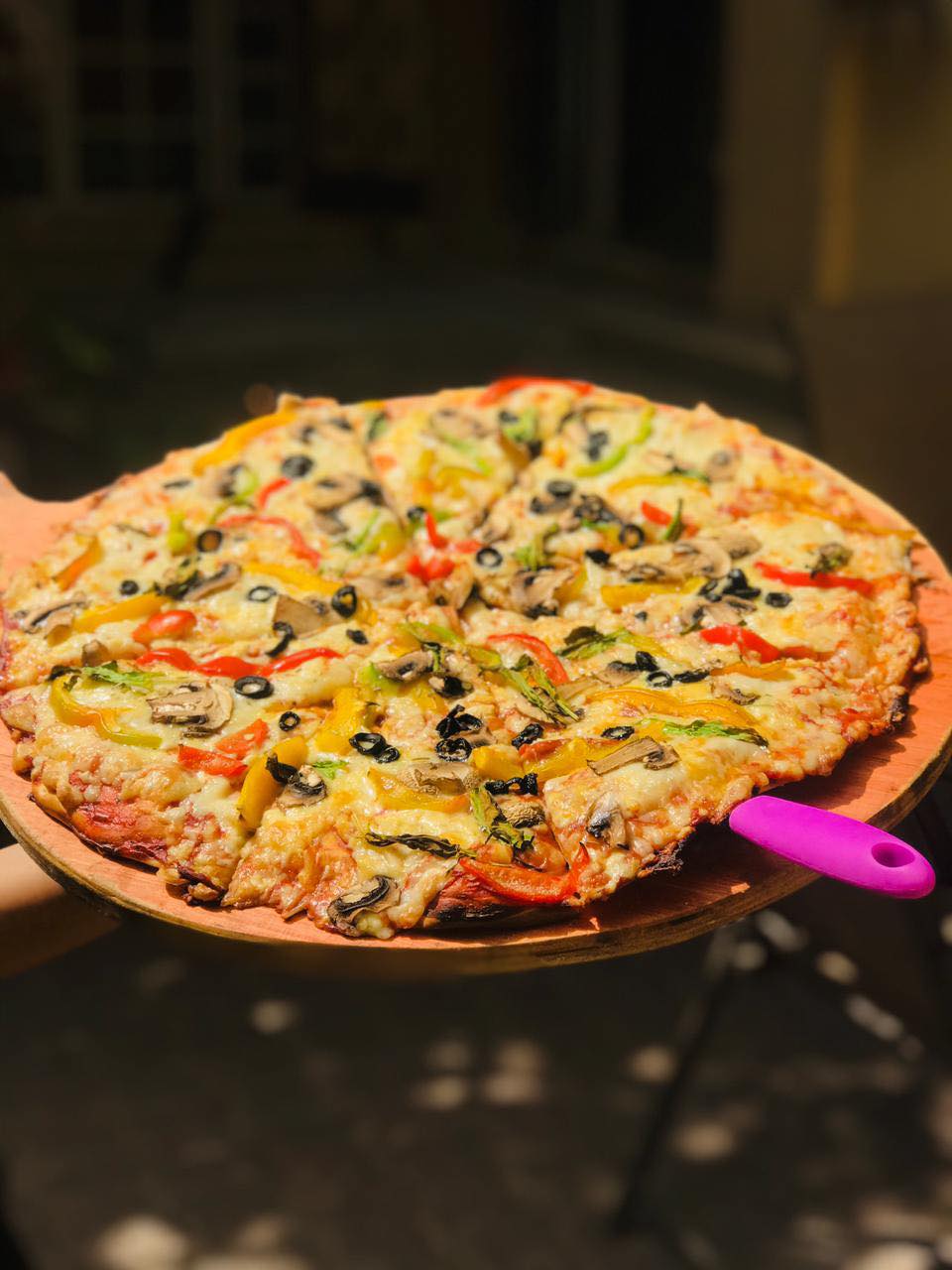 Pizza Chica (12 Pulgadas) con Coca Cola 355 Ml
