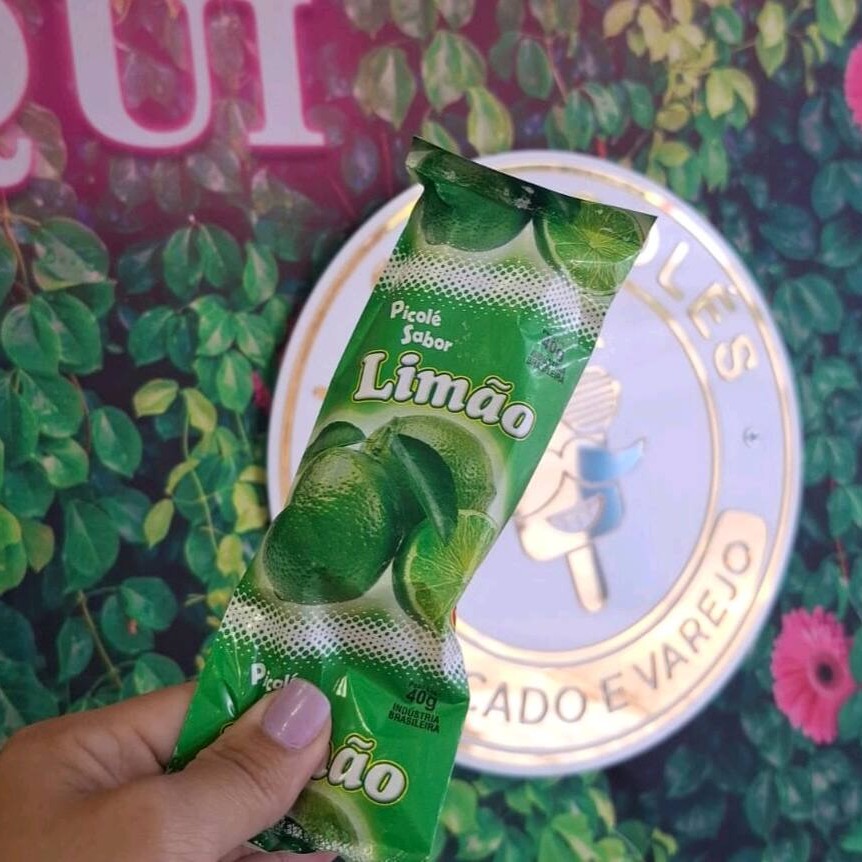 Picolé Tropical (sem adição de leite)