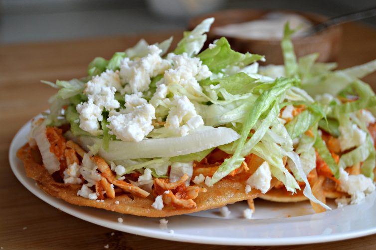 Tostada de Pollo