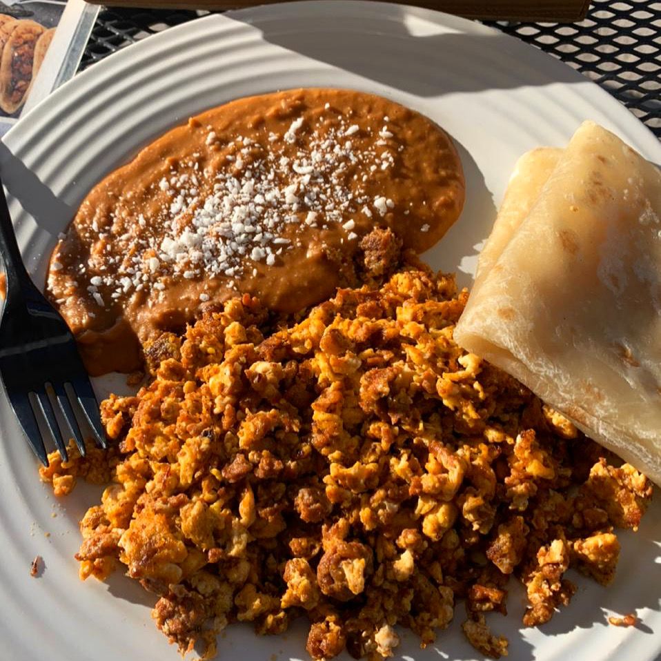 Huevo con chorizo