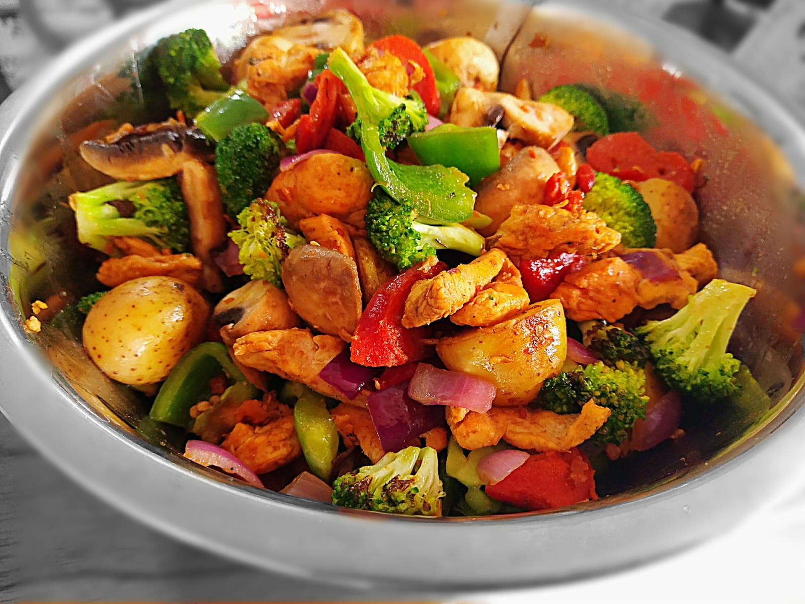 Salteado con Verduras + Bebida