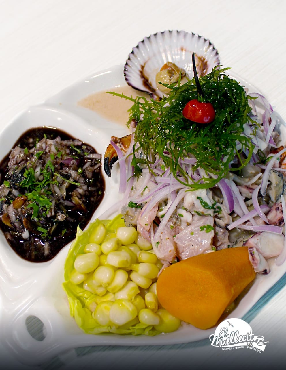 Ceviche Mixto con Conchas Negras