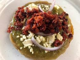 Picada con Longaniza