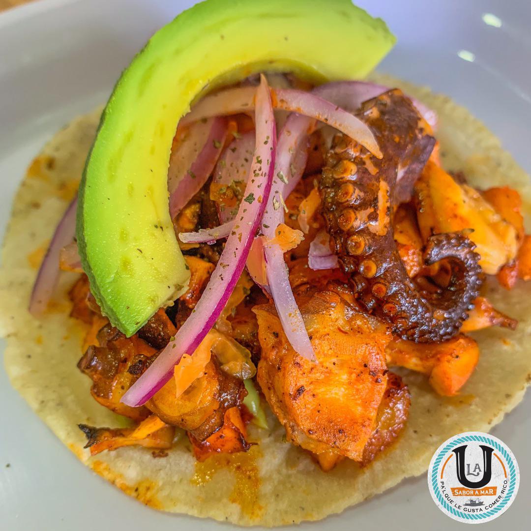 Taco de pulpo al pastor