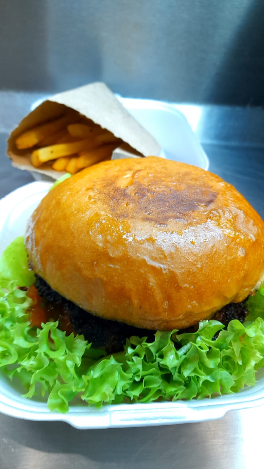 Hamburguesa Clásica + Papas