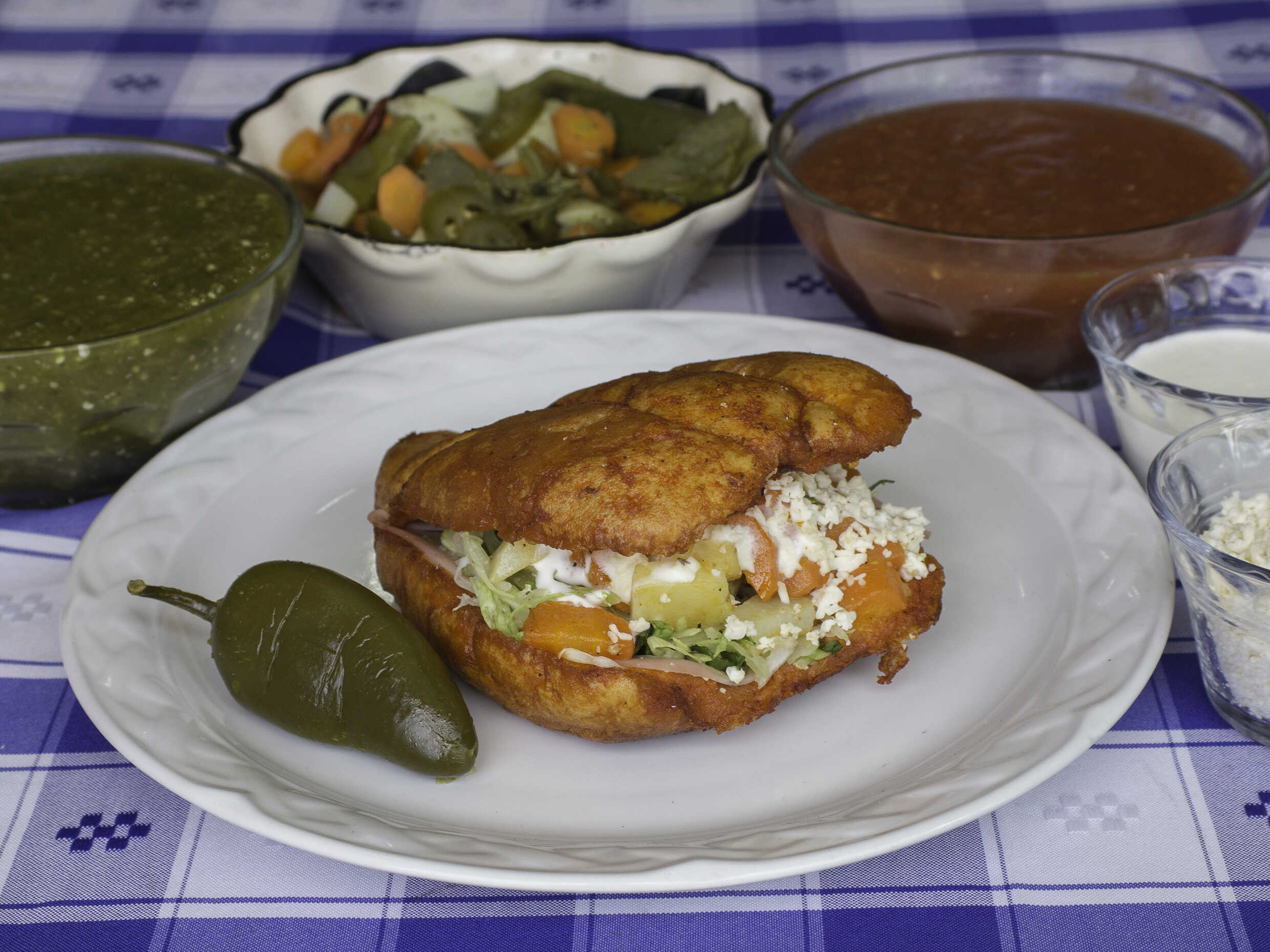 Guajolotes
