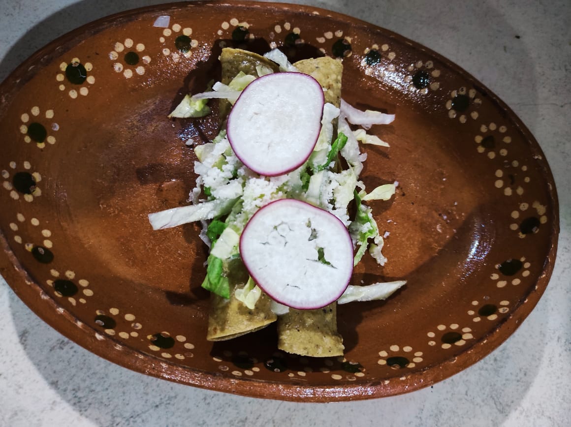 Taco Dorado de Frijol