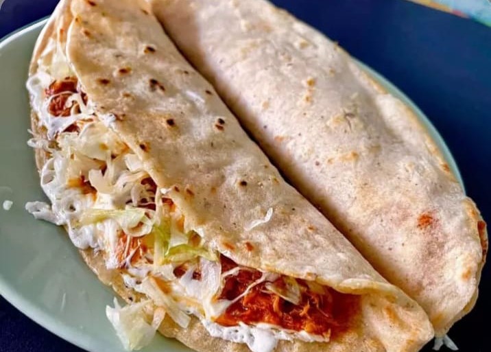 Quesadillas Grandes (Tortilla Hecha a Mano)