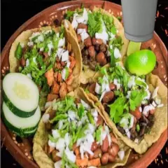 Combo 4 Tacos y Bebida