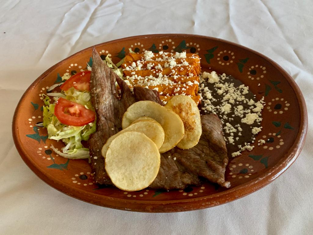 Orden de Tacos Rojos con Cecina (6)