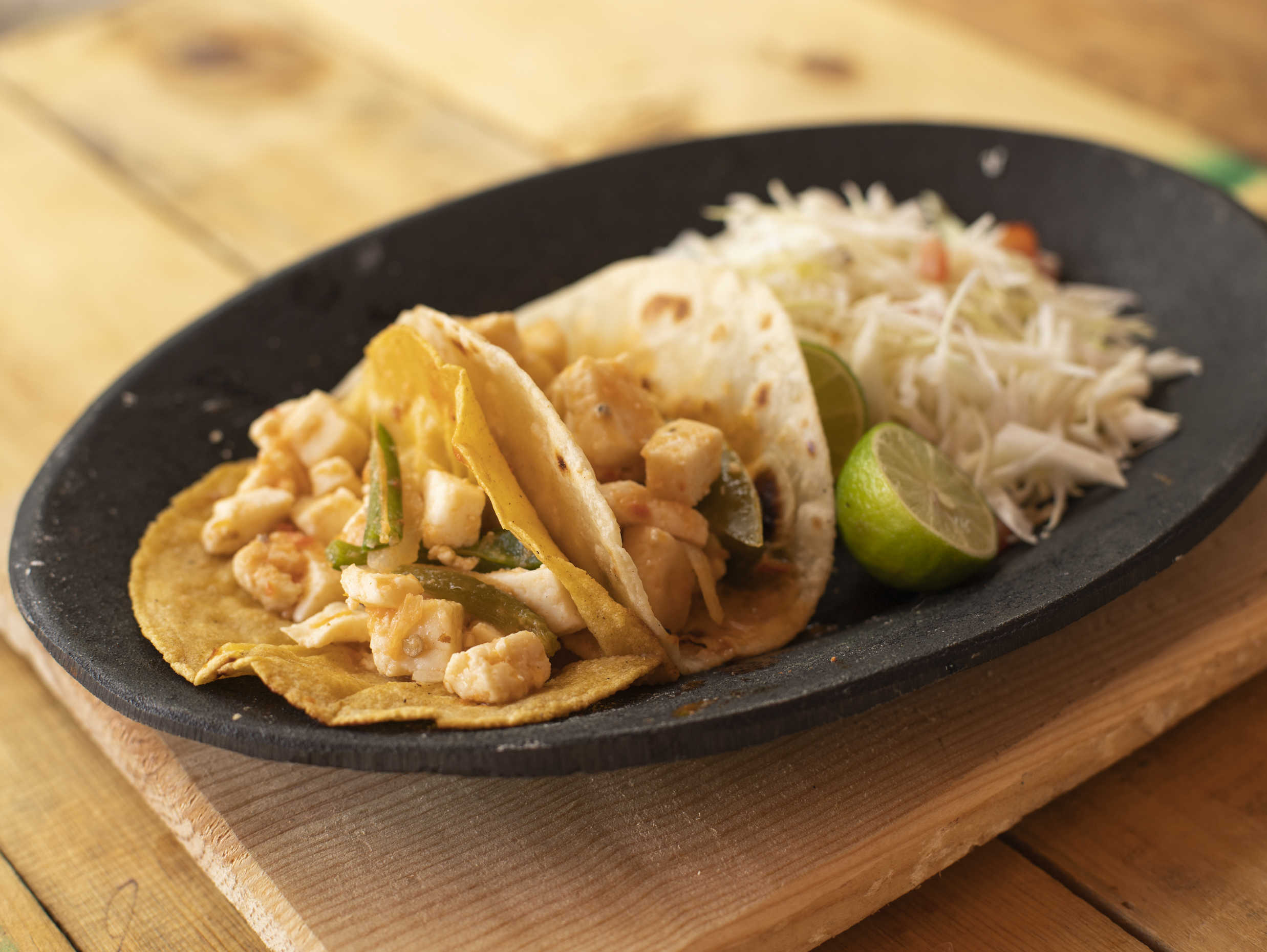 Tacos de Queso con Rajas