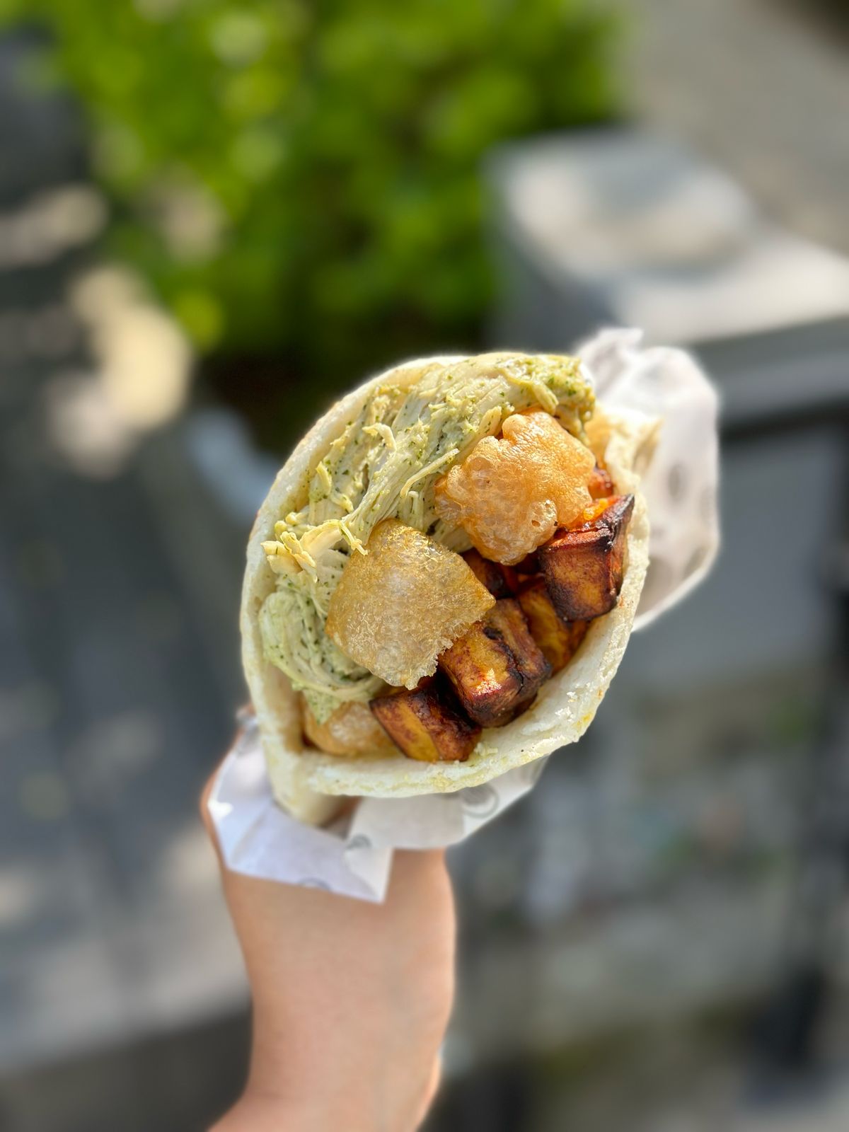 Arepa Caleña Endulzada de Pollo