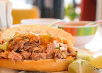 Torta de Carnita