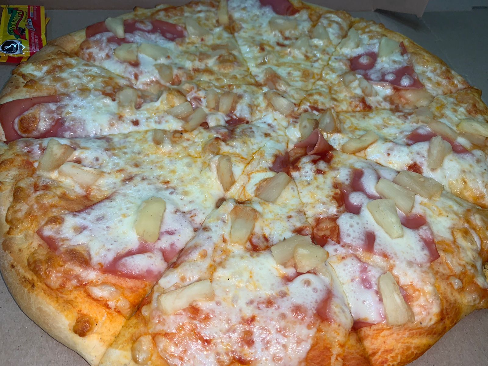 Pizza Hawaiana grande