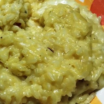 Todos os nosso risotos são elaborados com caldo de legumes feito na casa e fiarroz arborio finalizado com pamesão e mussarela(aproximadamente 600 grama)