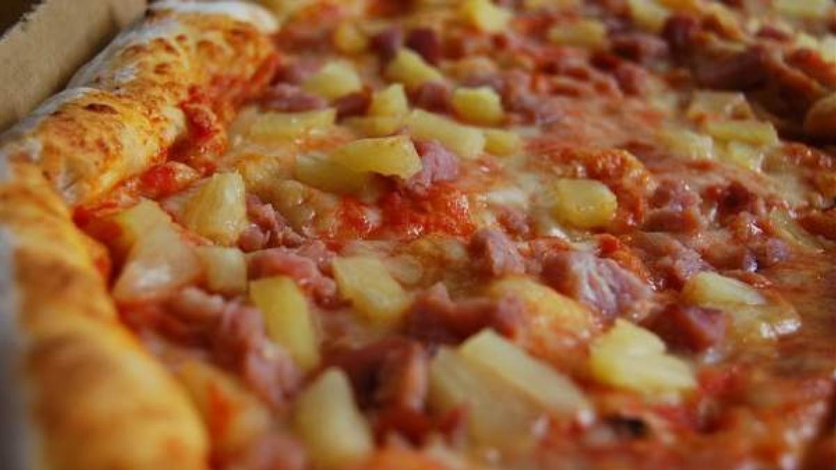 Pizza Hawaiiana Grande o Familiar