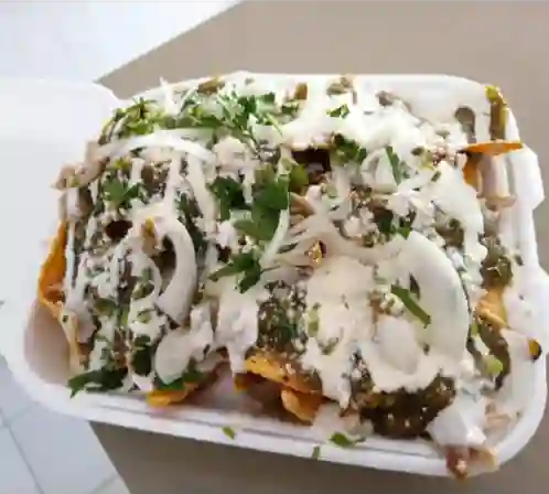 Chilaquiles en Salsa Verde con Pollo