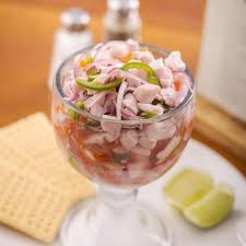 Coctel de ceviche de pescado grande