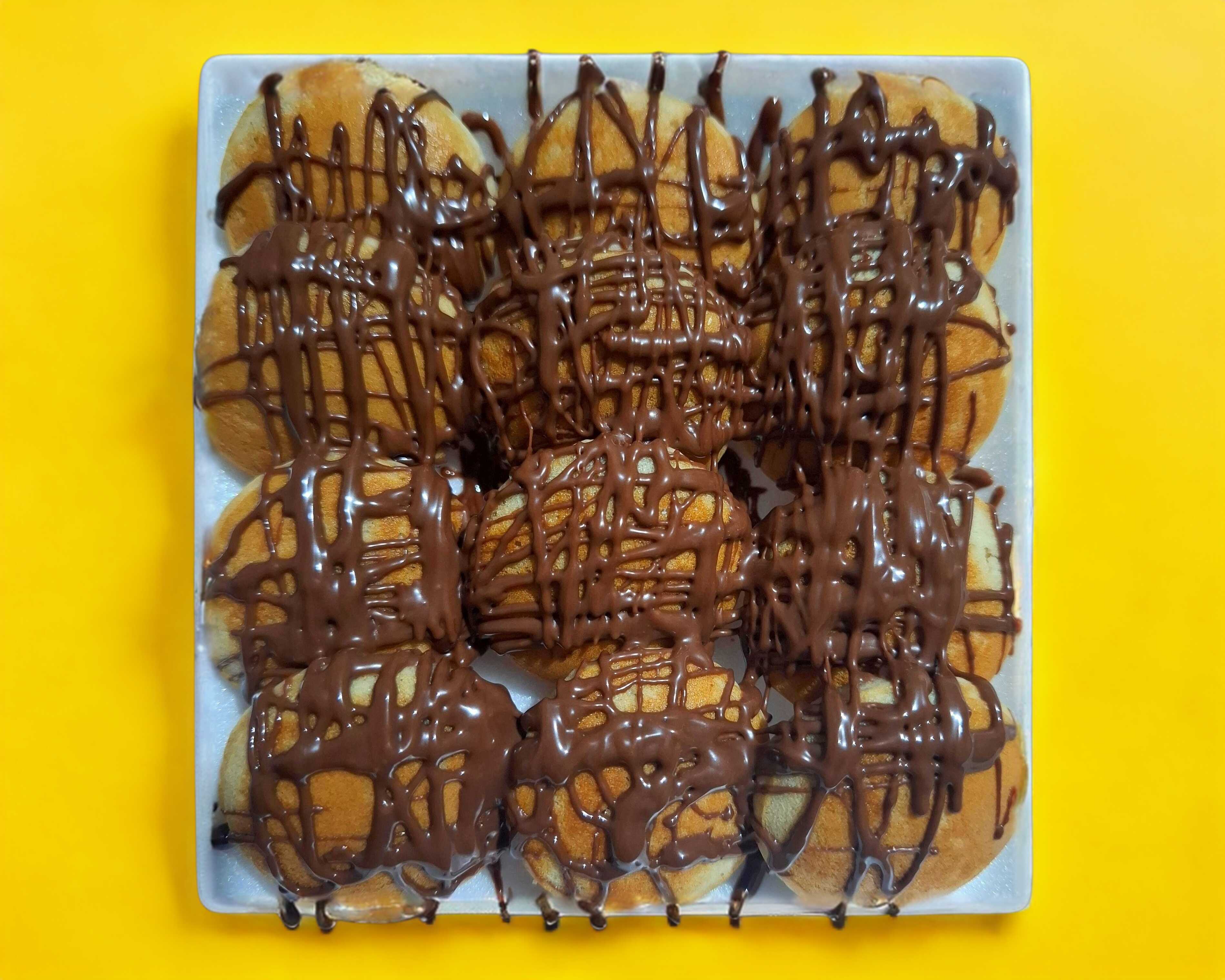 Mini Hotcakes con Cajeta 12 pzas