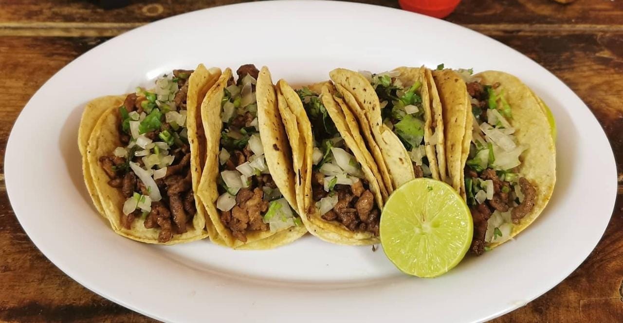 Taco de Bistec en Tortilla de Maíz