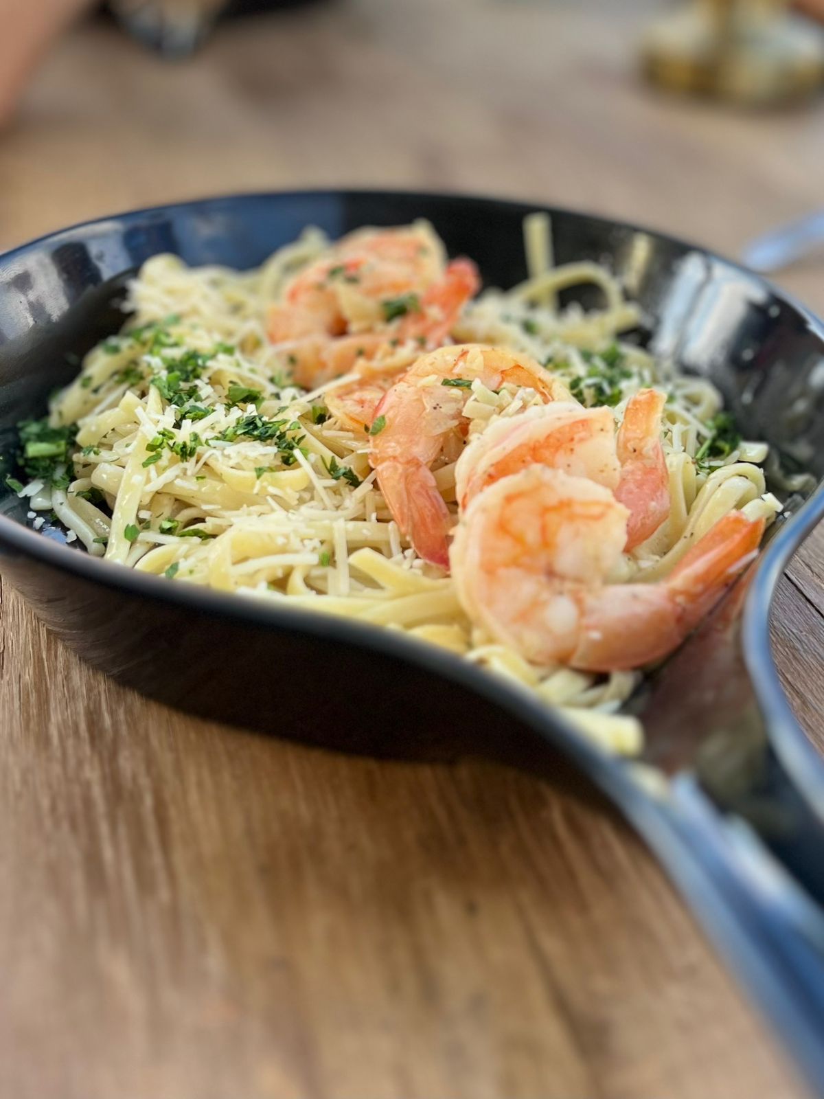 Linguini con Camarones