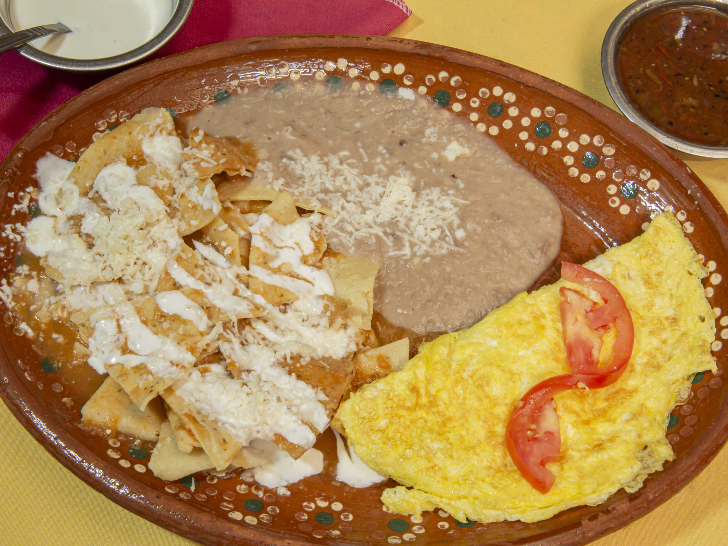 Omelette con Rajas y Queso