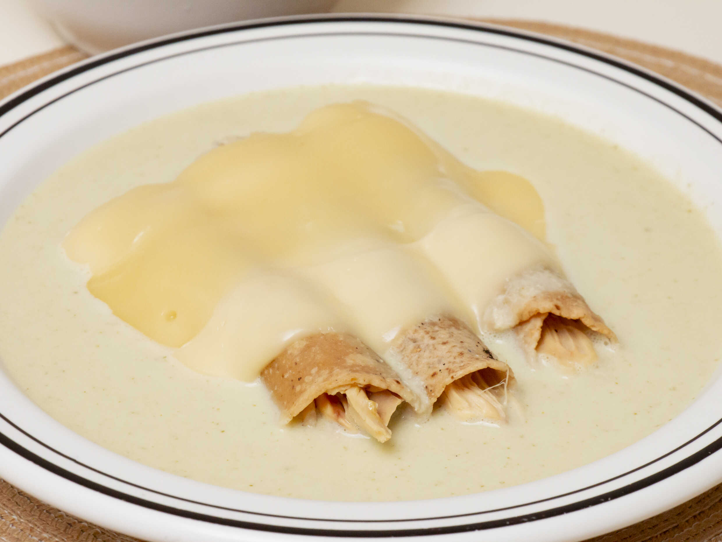 Enchiladas Suizas (pollo)