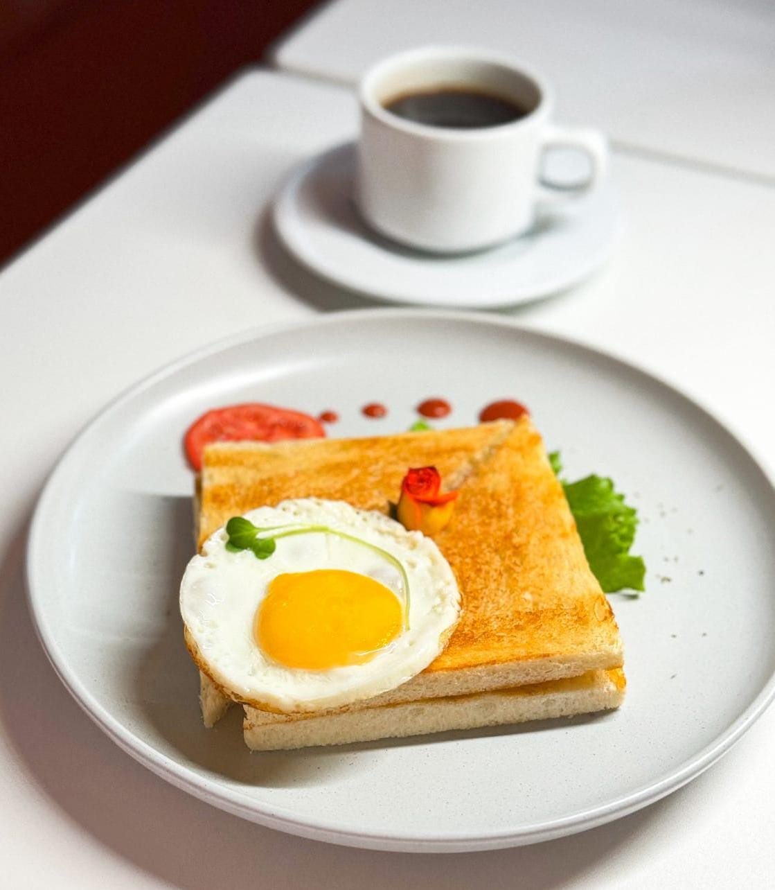 Mixto Caliente más Café Americano