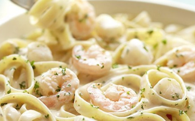 fetuccini con camaron