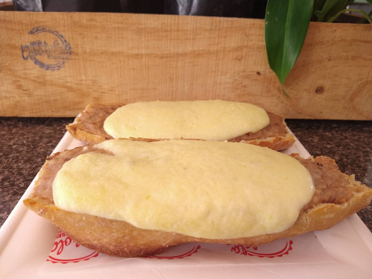 MOLLETES SALADOS SENCILLOS