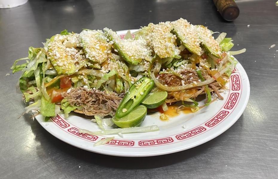 3 Tostadas de Carne