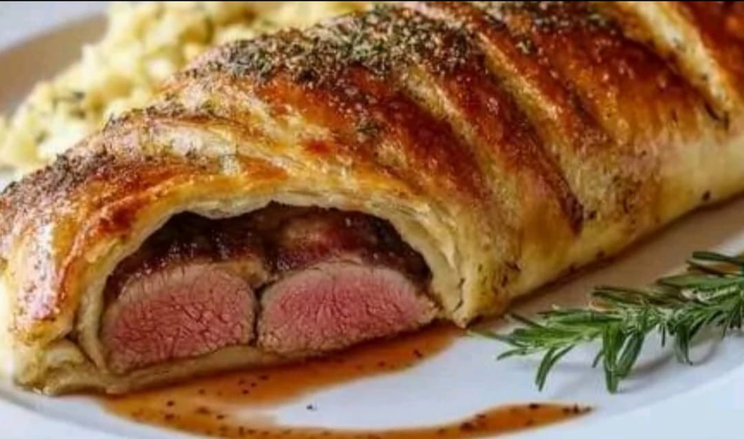 Calzone de Arrachera con Queso (Jumbo)