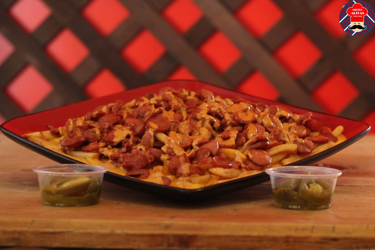Salchipapas CHICAS