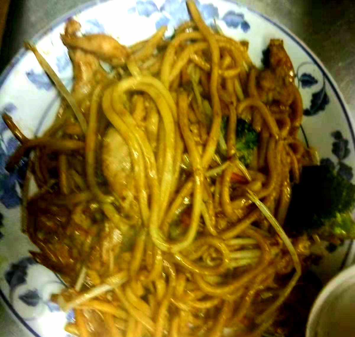 Chow Mein con Pollo