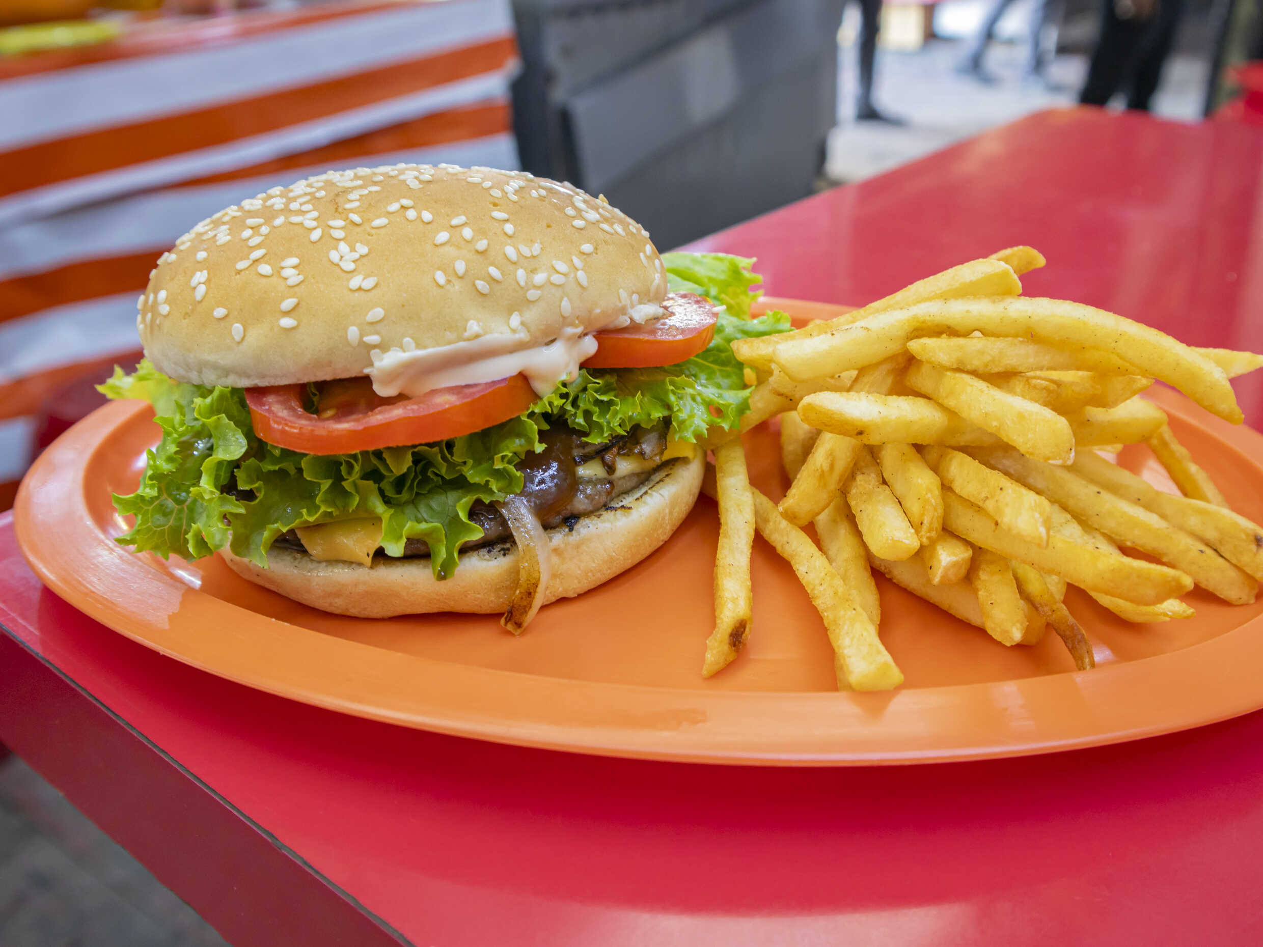 Hamburguesa con papas