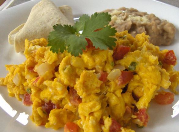 Huevos con Chorizo