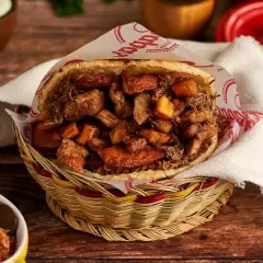 Combo Arepa Costilluda + Gaseosa