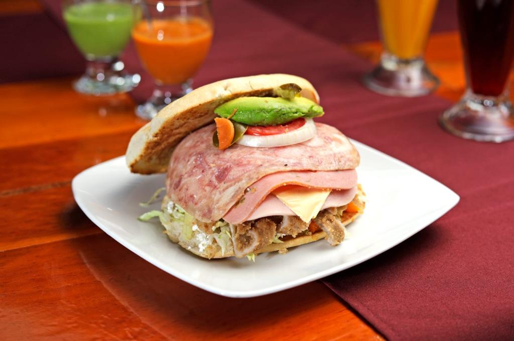 Torta Cubana Especial