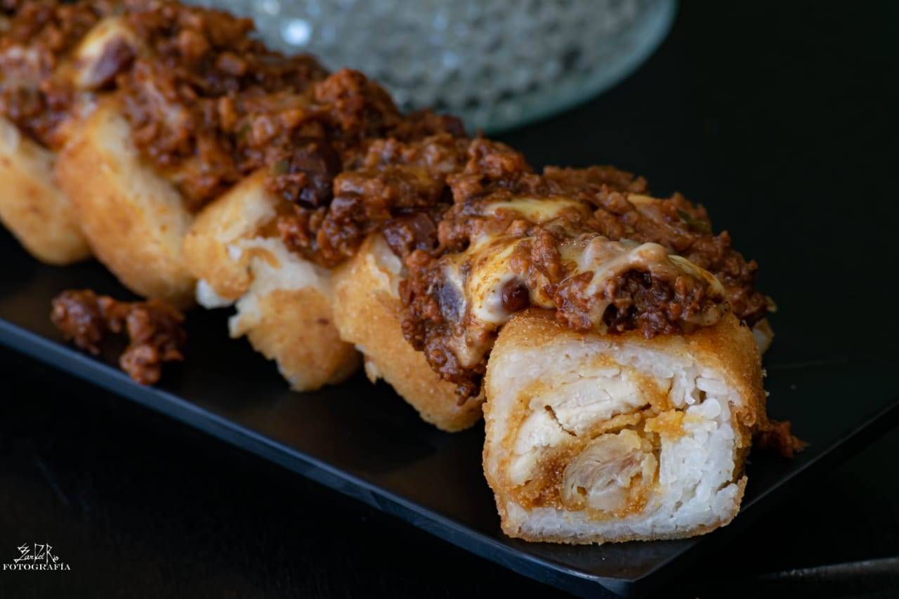 Mar y Tierra Roll