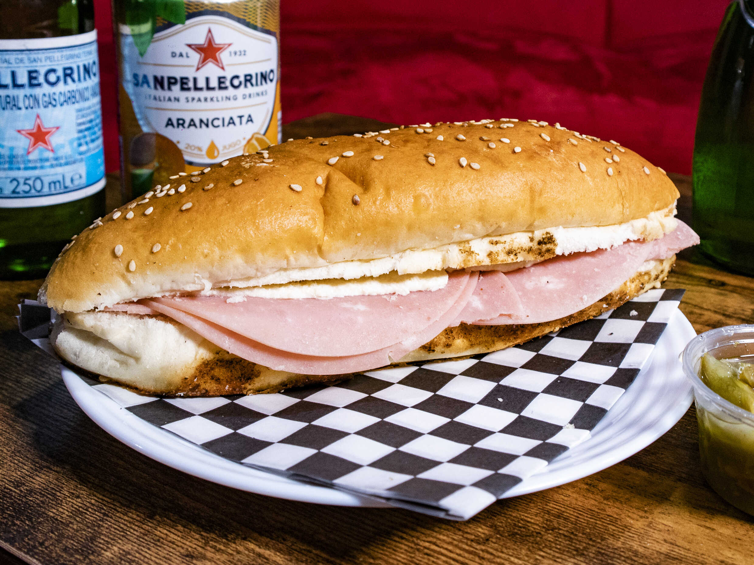 Baguette de jamón