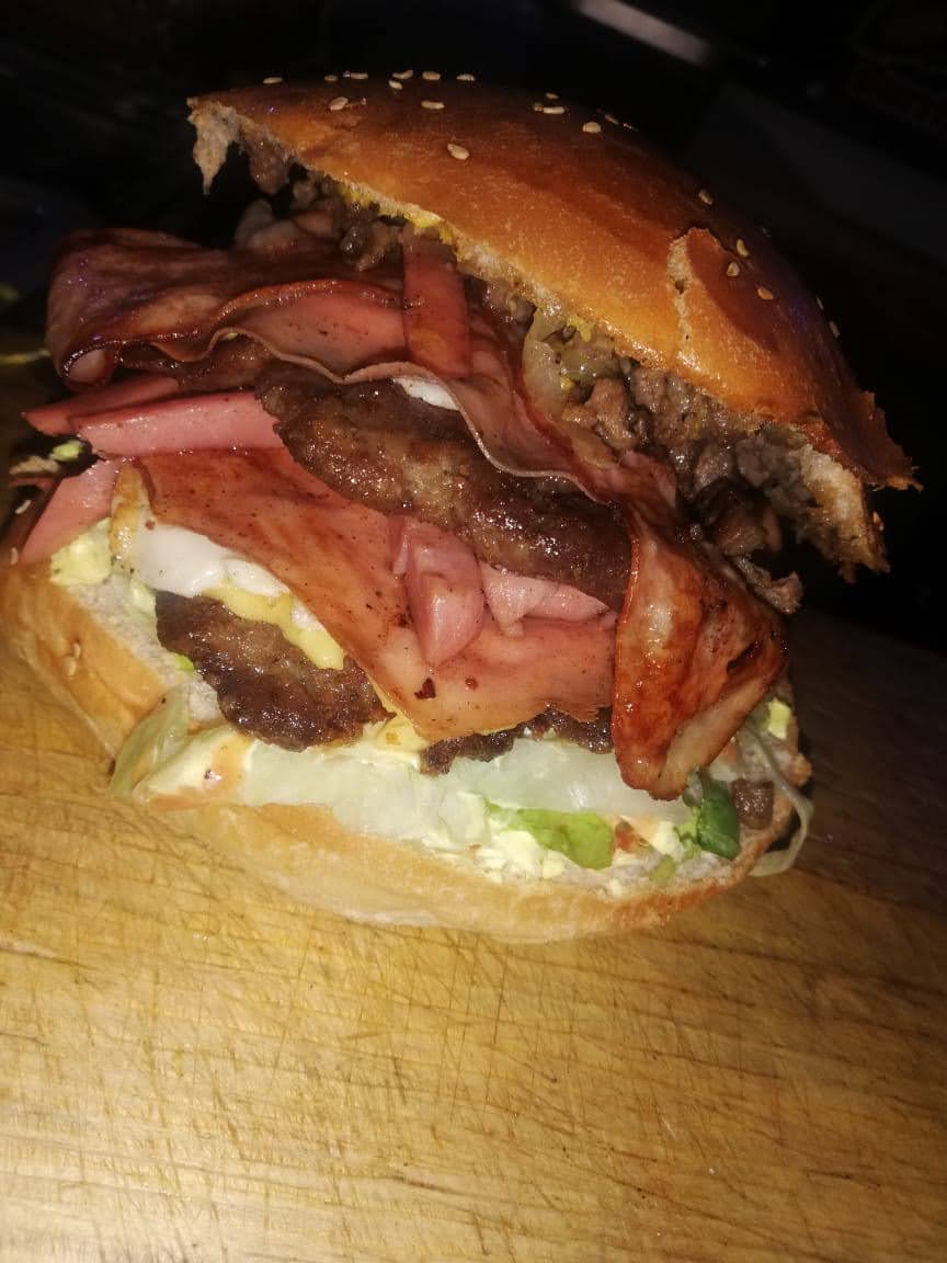 Hamburguesa Mega de Pastor
