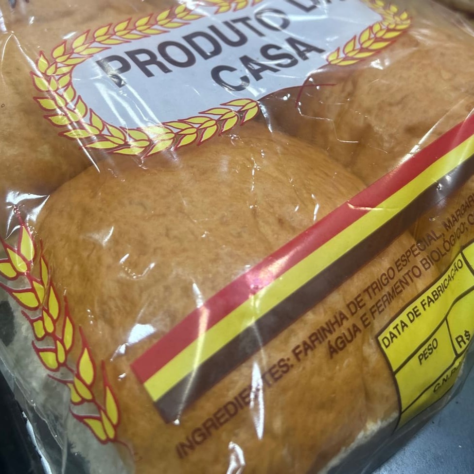 4 unidades de pães de hambúrgue