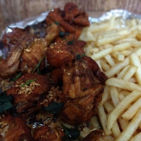 Alho torrado e Coentro.