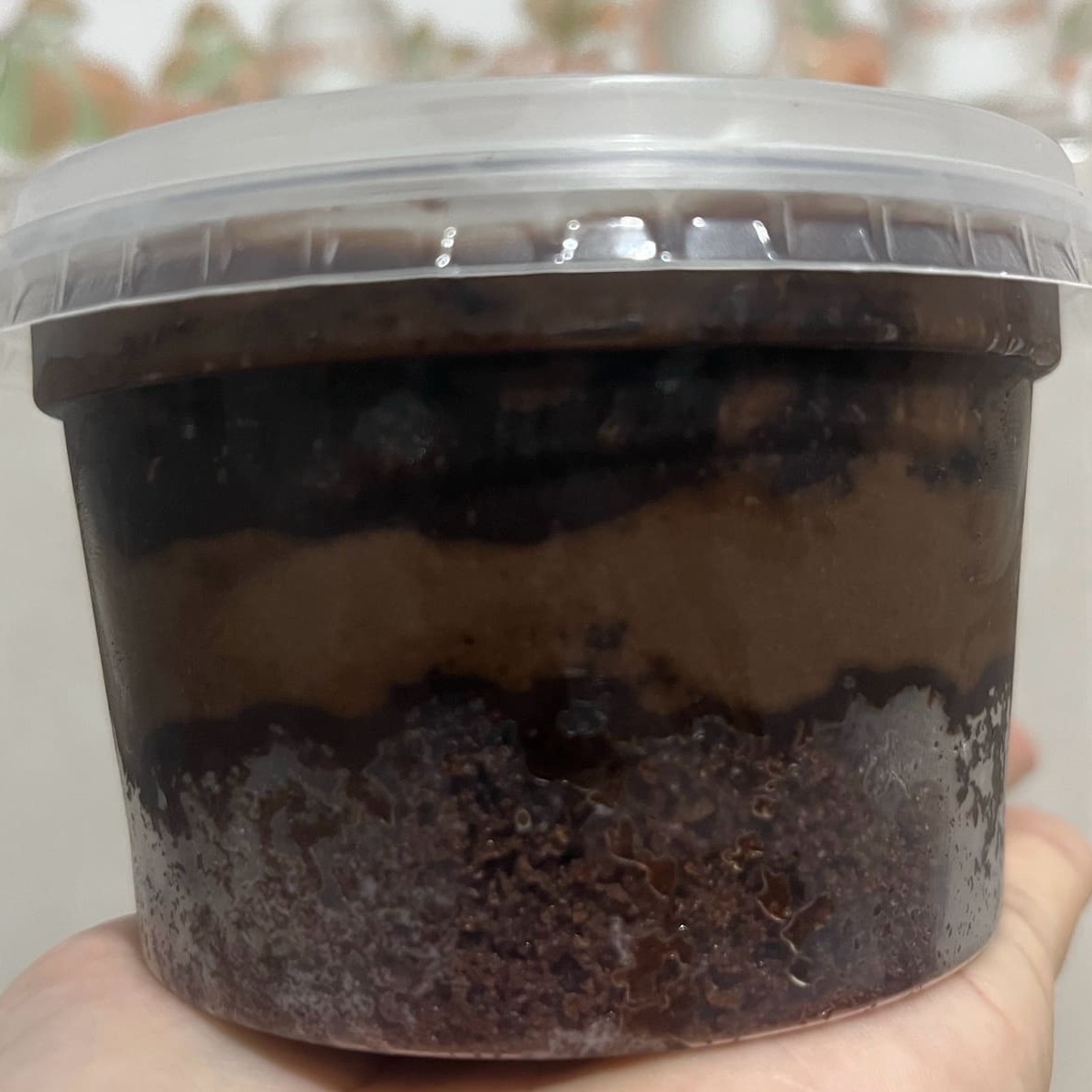 Delicioso bolo de chocolate cacau em pó, com nossa deliciosa Nutella.