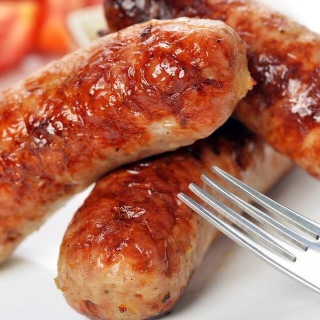 Acompanha : 2 refeições - Arroz , feijão , farofinha e molho à campanha ( em cada refeição )