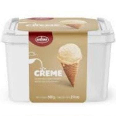 Tradicional e delicioso sorvete de creme. Não termine um churrasco sem fruta assada na brasa e uma bola de sorvete de creme em cima. Não coma seu bolo de fim de tarde sem uma generosa bola de sorvete de creme em cima. Ou simplesmente, saboreie essa delicia da forma que você mais gosta.