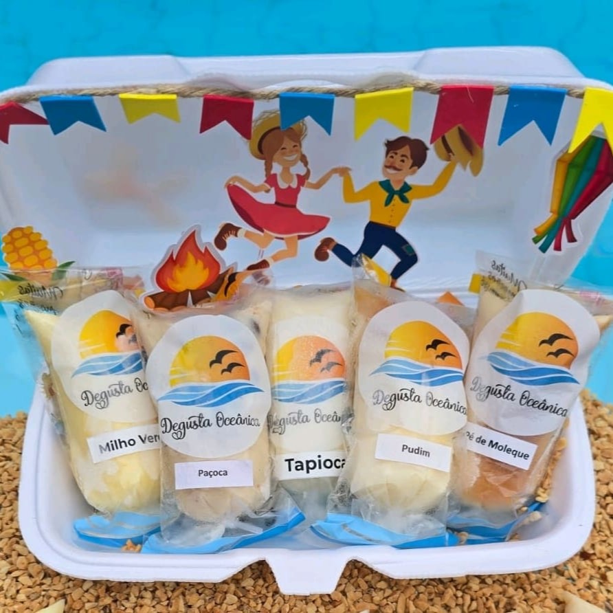 São 5 minis sacolés típicos irresistiveis! Milho Verde, Paçoca, Tapioca, Pudim, Pé de Moleque.